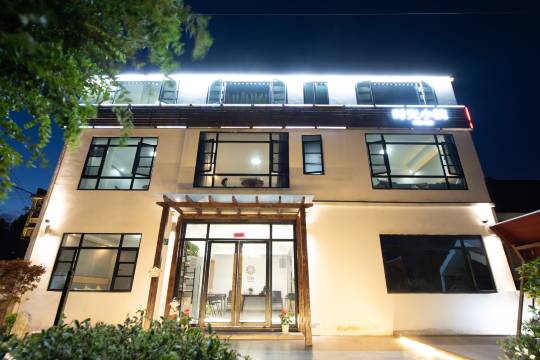 hotel overview picture