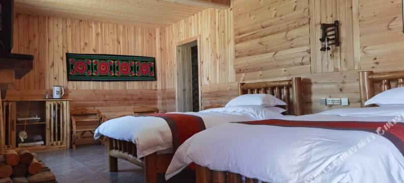 喀纳斯景区山居篝火客栈图片