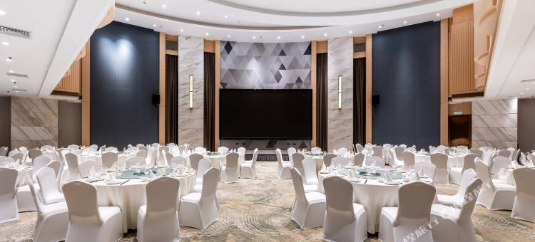 重庆观音桥假日酒店图片