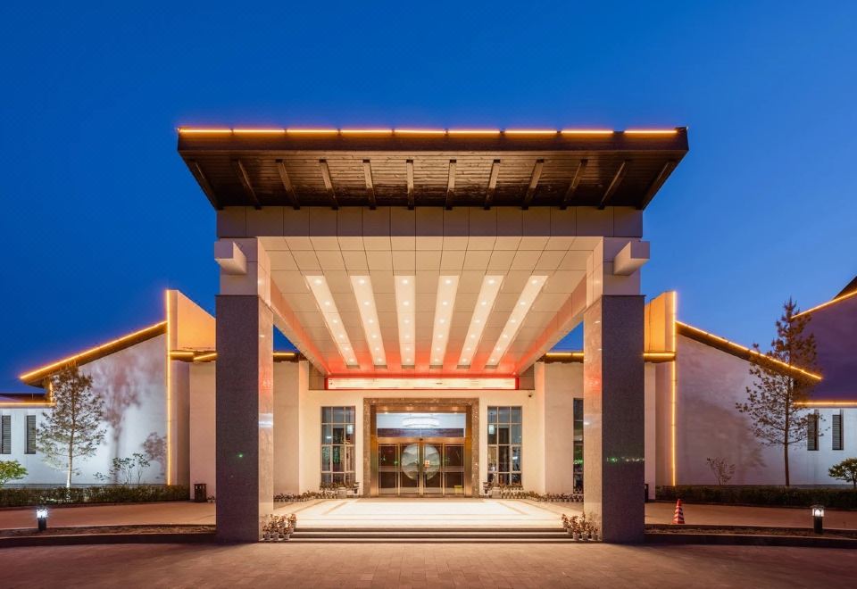 鄯善若水酒店外景图