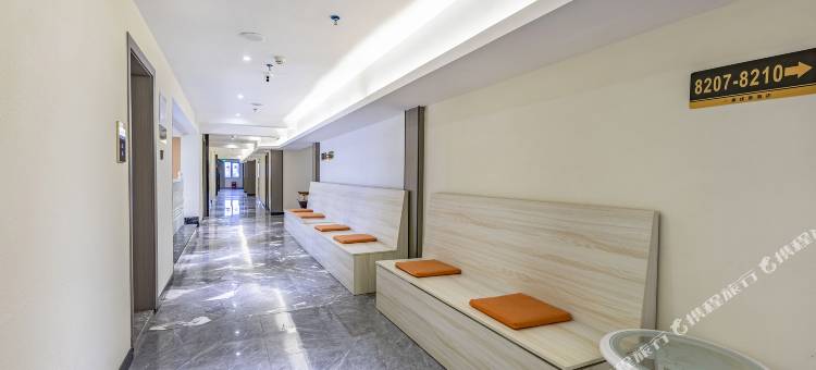 一泉优雅酒店(贵阳高铁北站店)图片