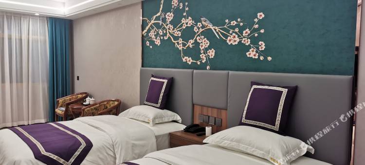 镇巴柏欧酒店图片