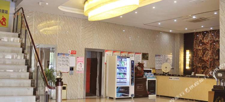 派酒店(凤台党校新天地商业广场店)图片