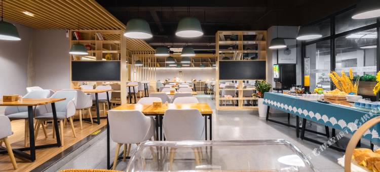 佳捷精品酒店(海口友谊阳光城龙湖天街店)图片