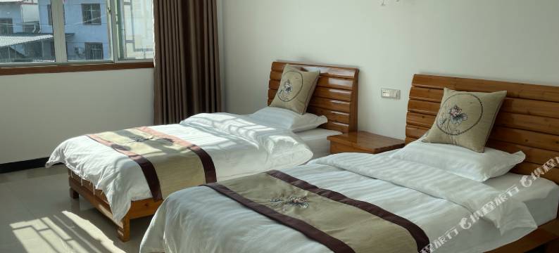 三清山鸿威客栈图片