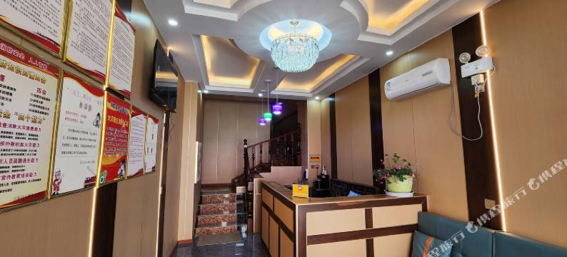 吉隆日吾边八商务大酒店图片