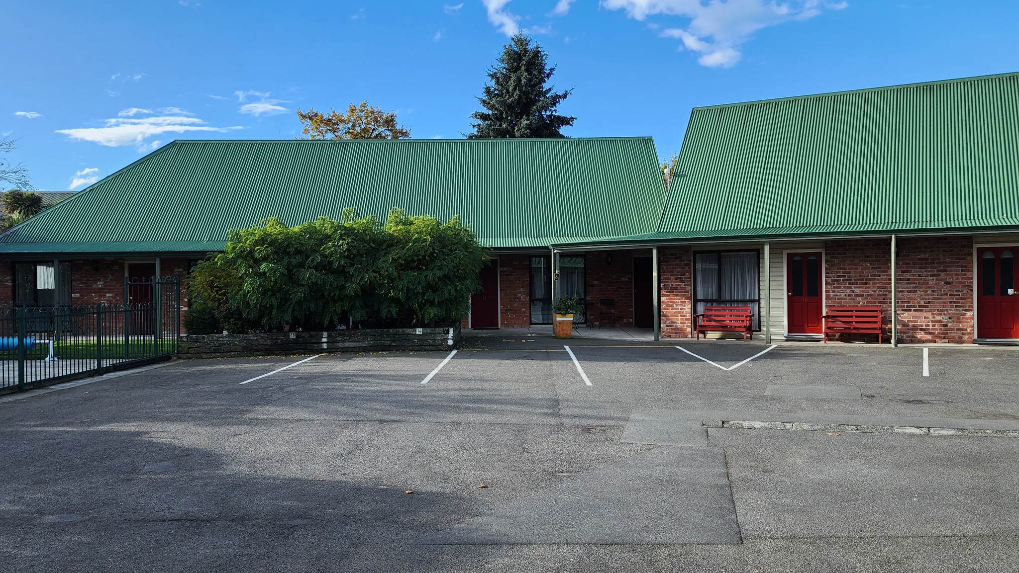 Regency Motel AshburtonOver view