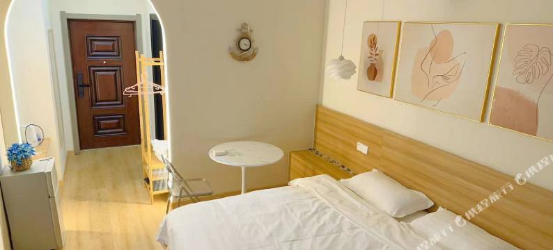 雲漫故里民宿(中钰购物中心店)图片