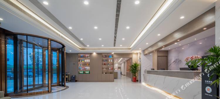 荣成高铁站丽呈漫湖酒店图片