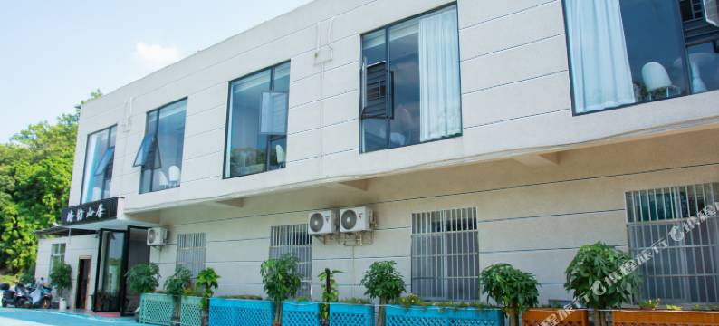 林韵山居民宿(崇左民族师范学院店)图片