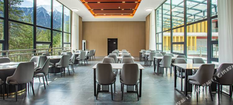 花美时酒店(波密店)图片