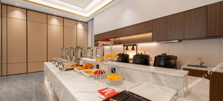 阿拉尔英阁坔酒店图片