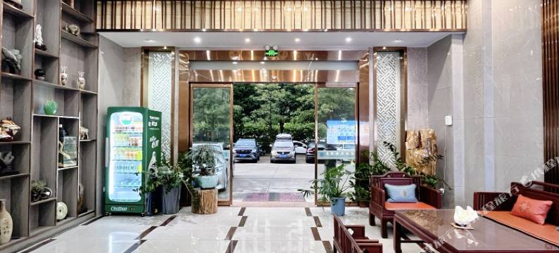 防城港海金风尚酒店(高铁北站店)图片