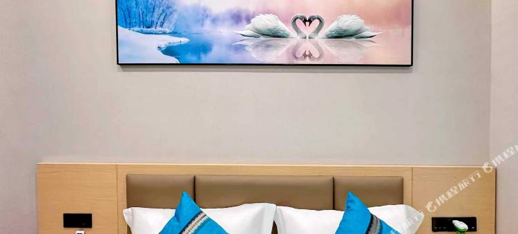 品睿酒店(昆明高铁南站店)图片