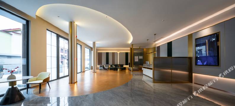 途客轻居酒店(九寨沟千古情店)图片