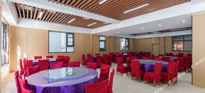 蓝月亮智能酒店(老君山景区店)图片