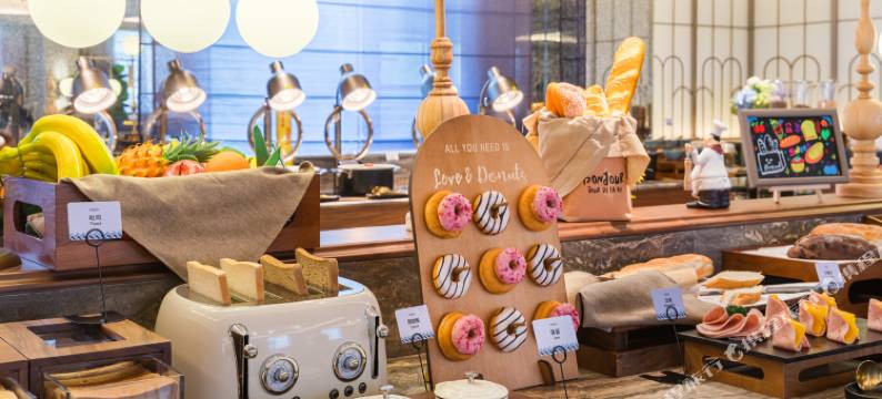 上海徐汇漕河泾美居酒店图片