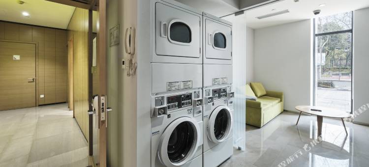 上海共康智选假日酒店图片