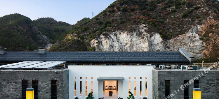 陌上轻宿酒店(栾川老君山凤凰天街店)图片