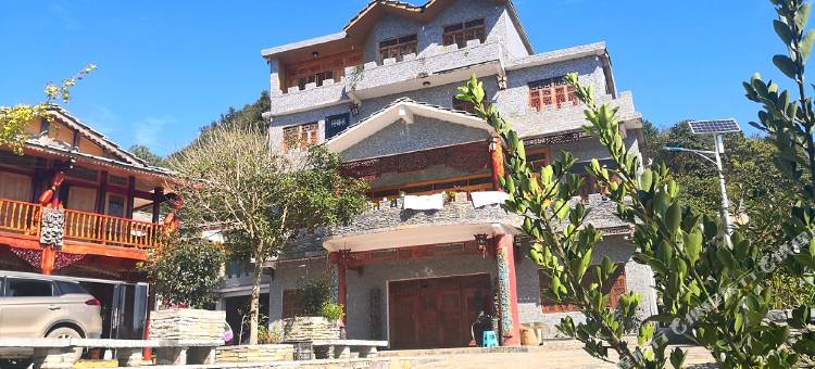 安顺傩雕民俗客栈图片