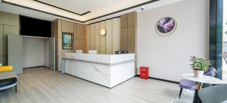锐思特酒店(上海春申路老年医学中心店)图片