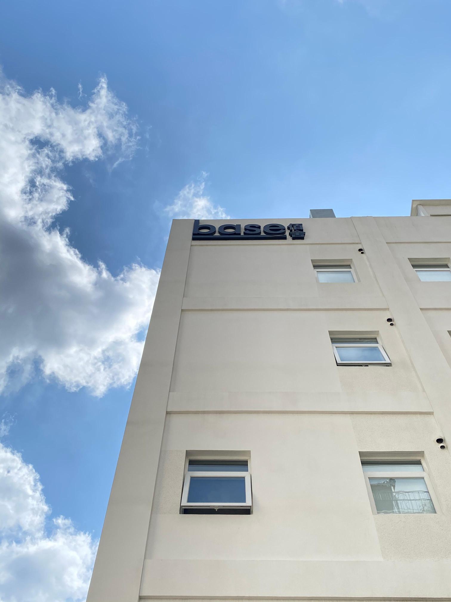 baseLITE-WLONGHUA Serviced Apartment Over view