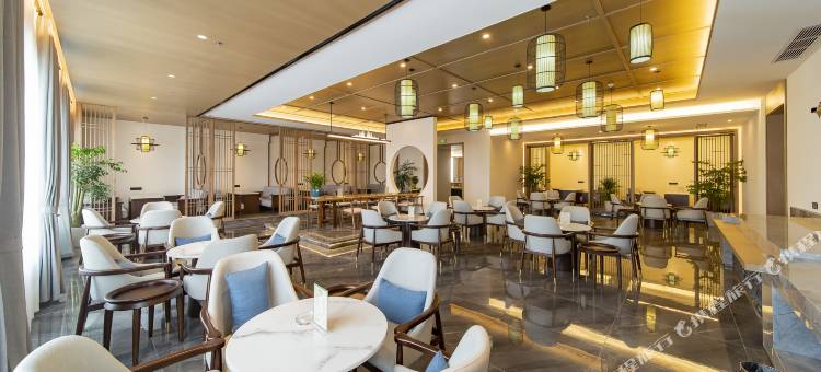 速8精选酒店(成都机场航空港川大店)图片