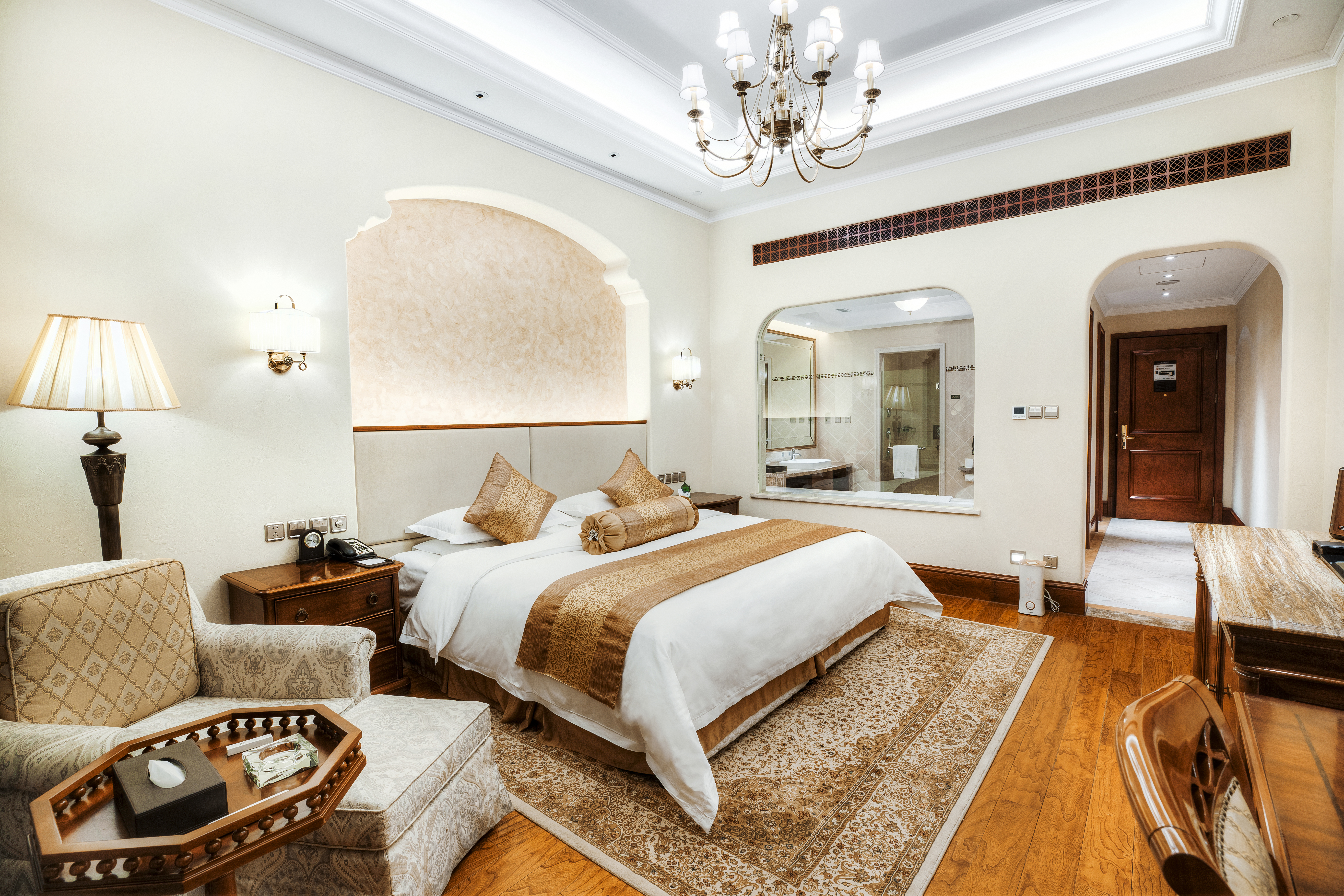 Avanna Hotel Over view