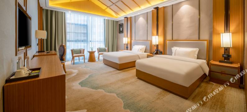 君美达酒店(安顺市人民医院驼宝山广场店)图片