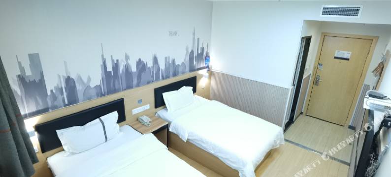 如家派柏·云酒店(藏热北路力泰广场店)图片