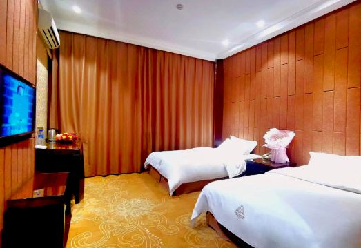 满洲里边城假日酒店（中苏金街店）外景图