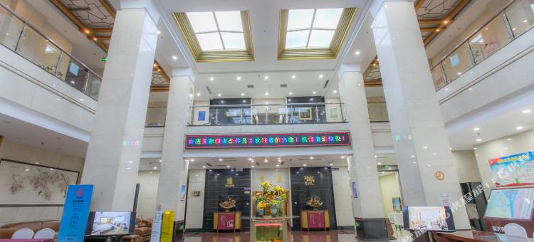 如家睿柏·云酒店(临沂通达路泰盛广场店)图片