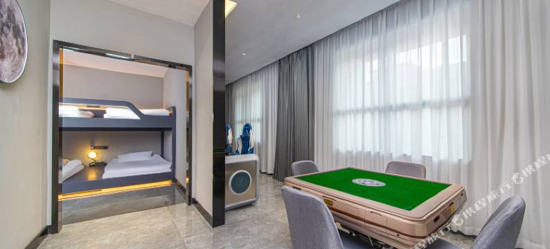 泊悦壹·电竞酒店(东莞卓越中寰店)图片