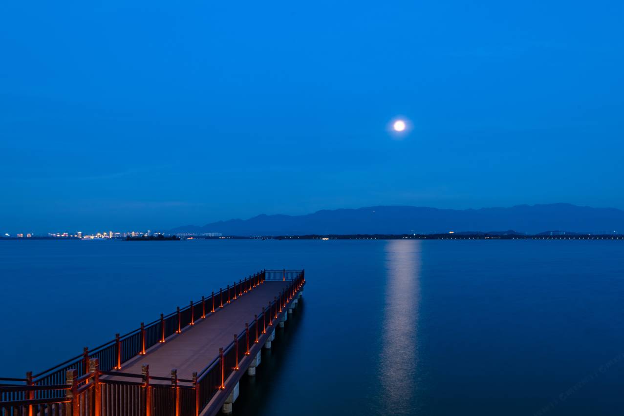 花筑·庐逸香村(九江庐山北海度假区店)图片