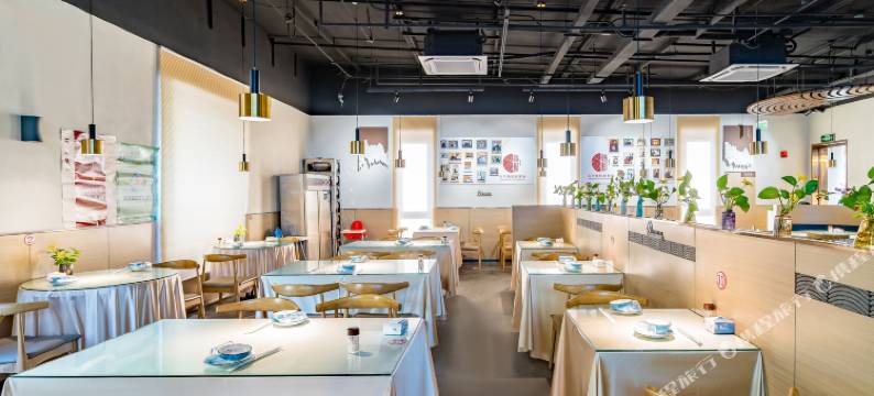 贯通现代酒店(北京国展光熙门地铁站店)图片