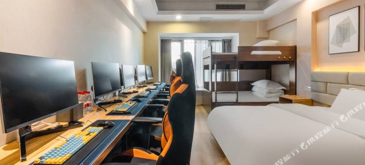 蚂蚁电竞酒店(重庆南滨路长嘉汇店)图片