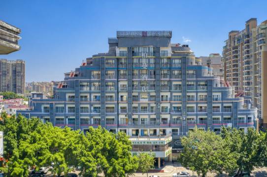 柏曼酒店(肇庆四会天光墟玉器城店)