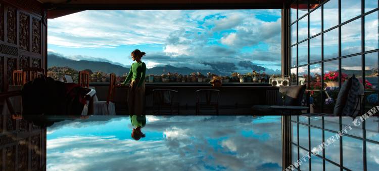 瑞地·未来艺术︱法式全套房·雪山观景庭院(丽江古城大水车店)图片