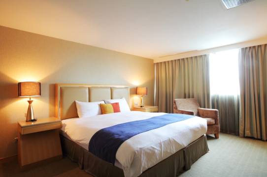 宜兰晶桦商务饭店