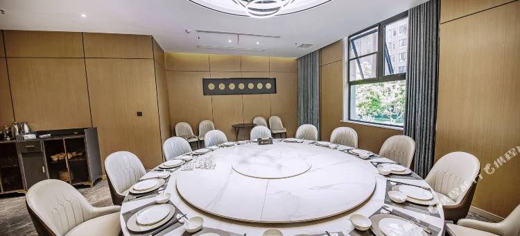 菲梵诚品酒店(固镇立新路名邦学府店)图片