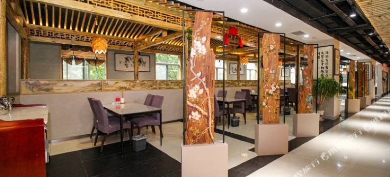 聊城润荷苑AI智能酒店图片