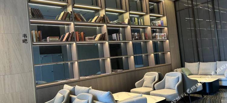 万庭酒店(滨江生态公园吉安火车站店)图片