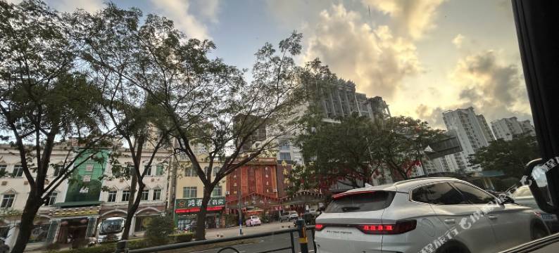 琼海雅轩宾馆(博鳌高铁机场店)图片