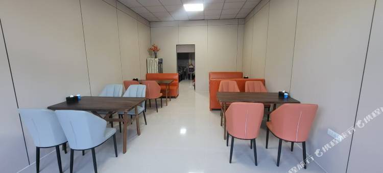 艺选酒店(乌兰察布集宁师范学院店)图片