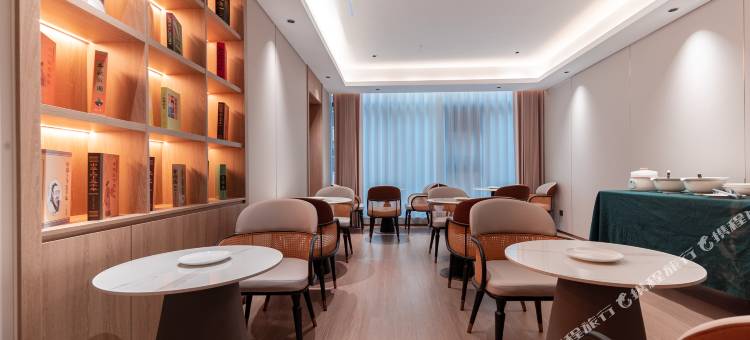 亿欣大酒店(小七孔景区店)图片