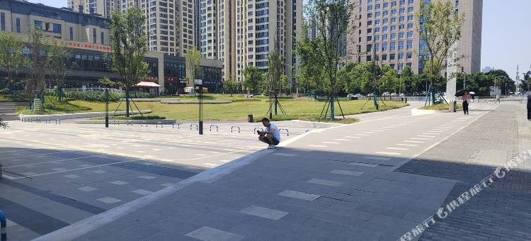 嘉瑞民宿(三亚湾地铁站店)图片