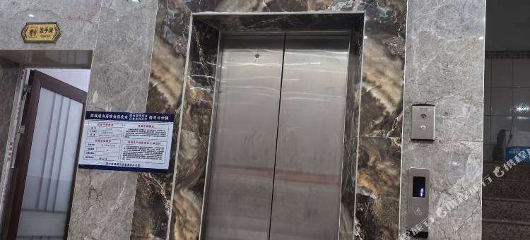 梦之港宾馆(防城港企沙渔政码头店)图片