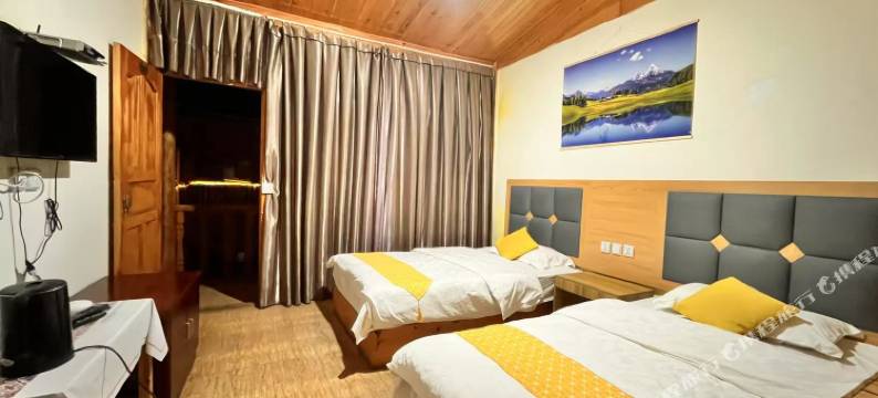 泸沽湖水云轩客栈图片