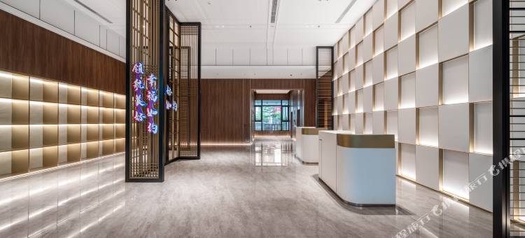柏爵·设计师轻居(湛江金沙湾沙滩招商花园城店)图片