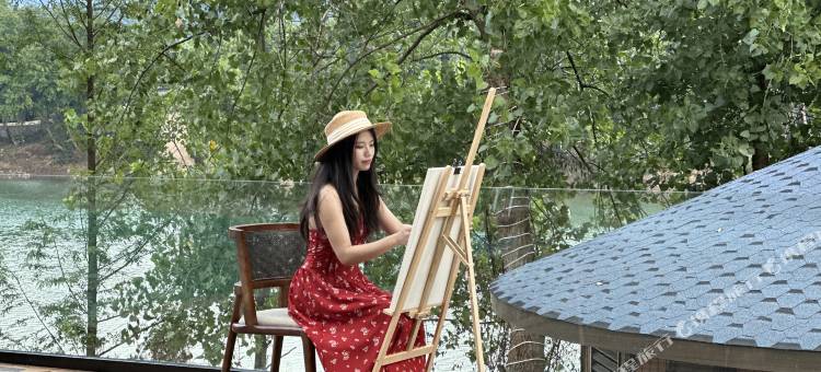 YOLO 惹莲・山河集|Designer 河景树屋度假民宿图片